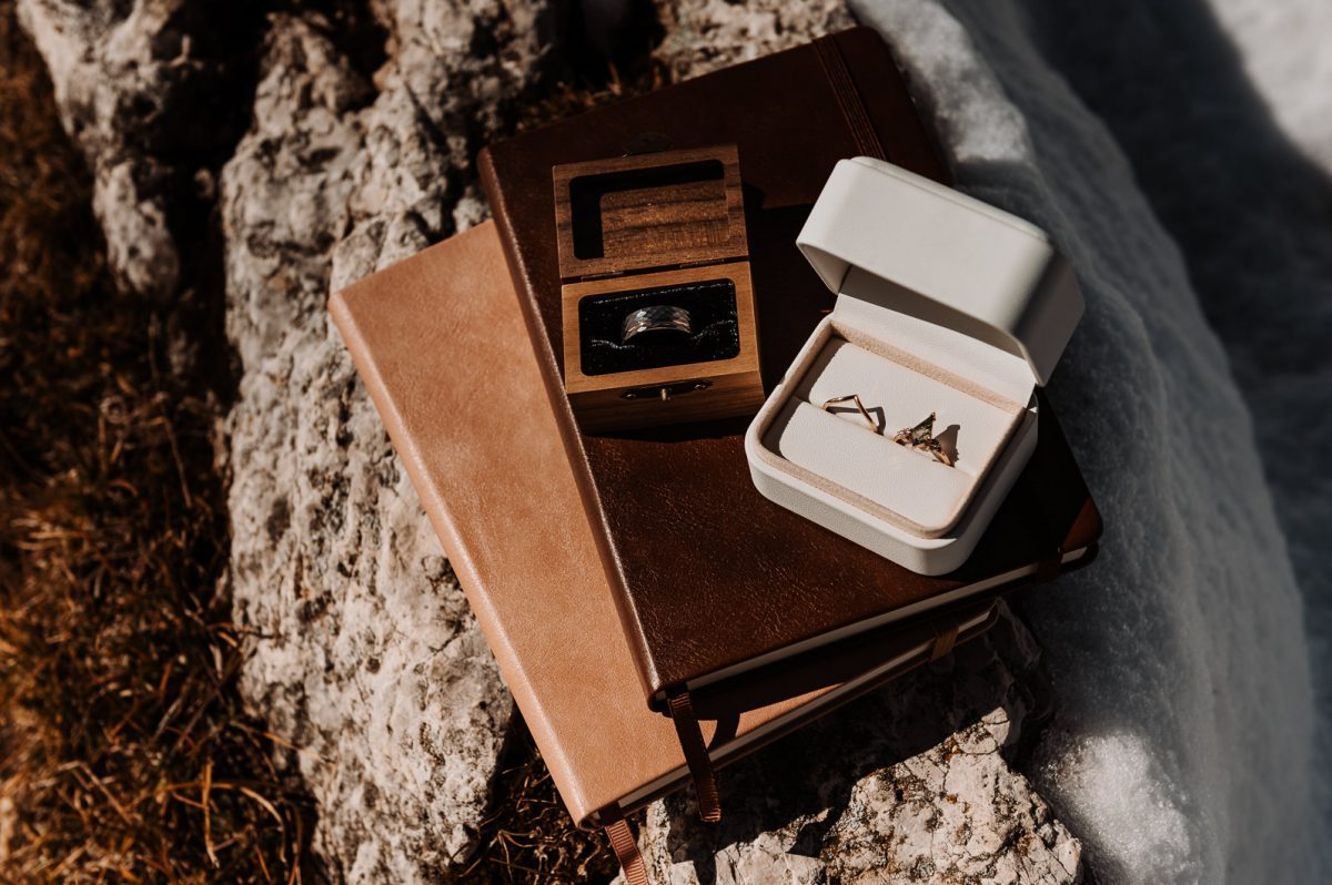 Alternative wedding rings and vow books